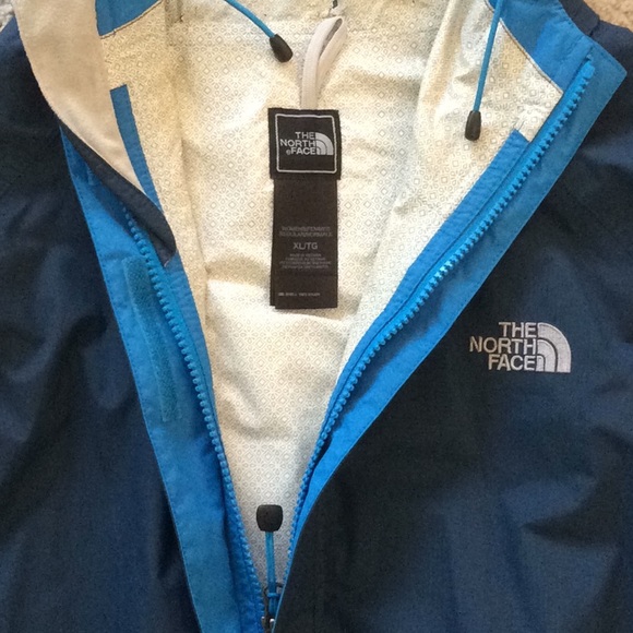 The North Face Jacket - Navy Blue - Picture 2 of 4